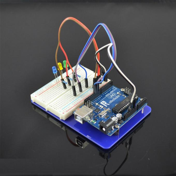 L'ONU R3 a basé le kit de démarreur pour Arduino, l'électronique flexible apprenant le kit