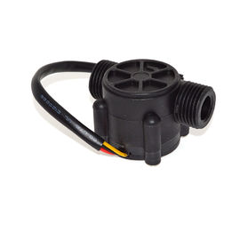 L'eau à effet Hall YF-S201 DC4.5 5V-24V de capteur d'écoulement d'eau de contrôle de débitmètre de 1/2 »