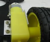 Châssis de véhicule d'entraînement à quatre roues avec la sonde infrarouge bi-directionnelle