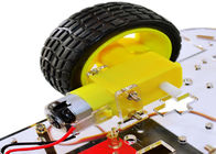 Robot de découverte à distance de voiture d'Arduino apprenant le kit de démarreur avec l'affichage d'affichage à cristaux liquides