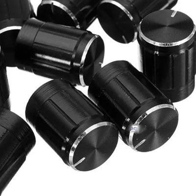 Bouton en aluminium solide de potentiomètre de noir d'Okystar 15*16mmh