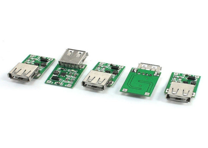 Le C.C de DC-DC amplifient le module d'alimentation d'énergie survolteur USB 0.9V-5V 600MA taille de 25 x 18 millimètres